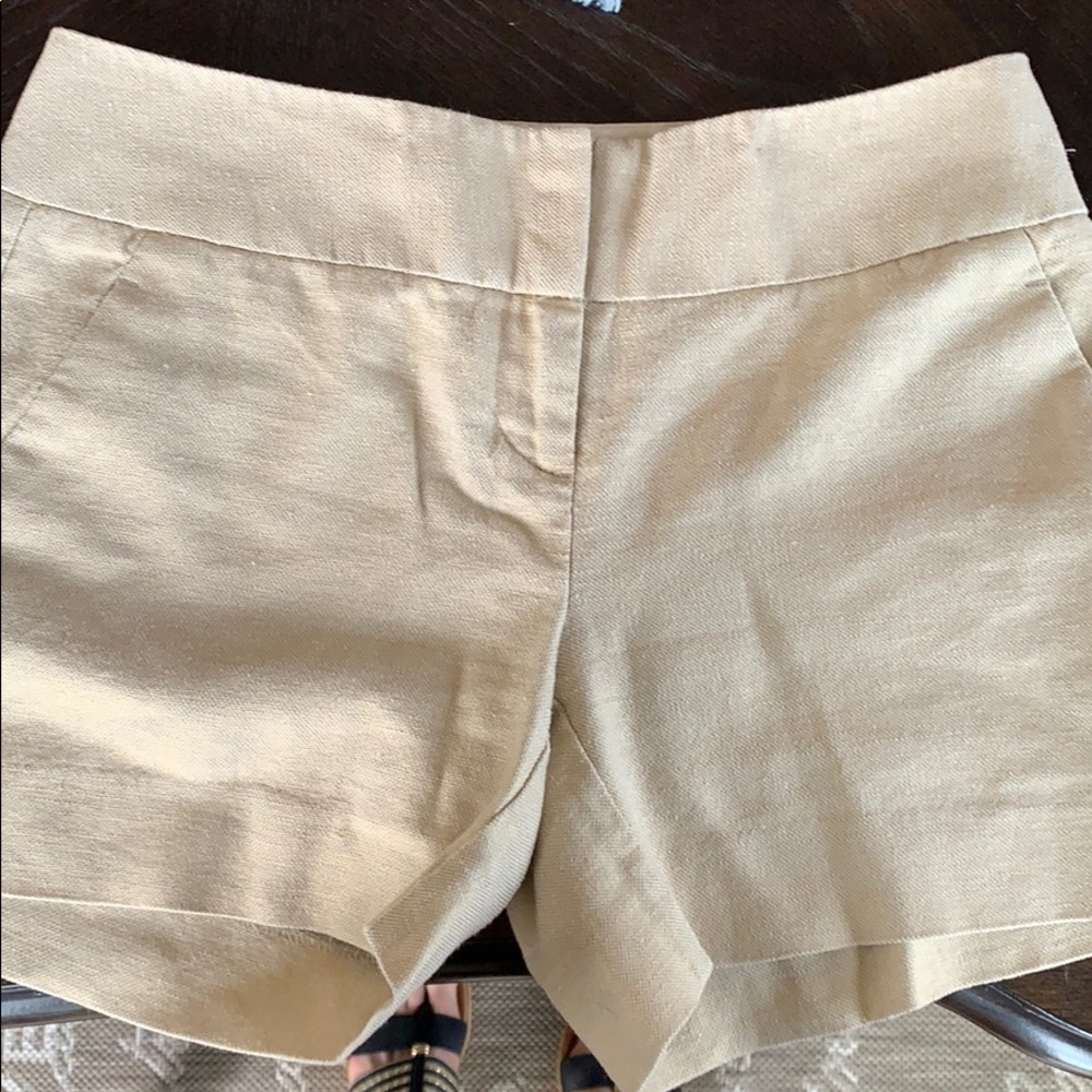 Limited dress shorts